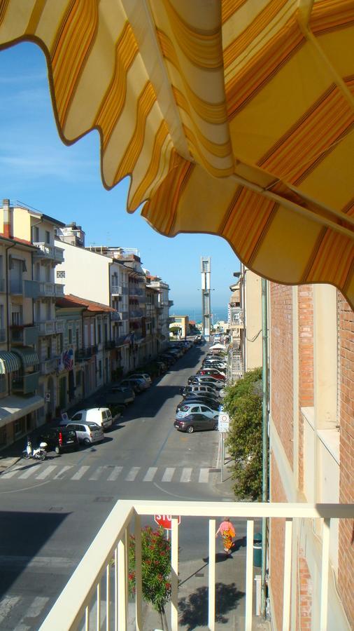 Hotel I 4 Assi فياريجيو المظهر الخارجي الصورة